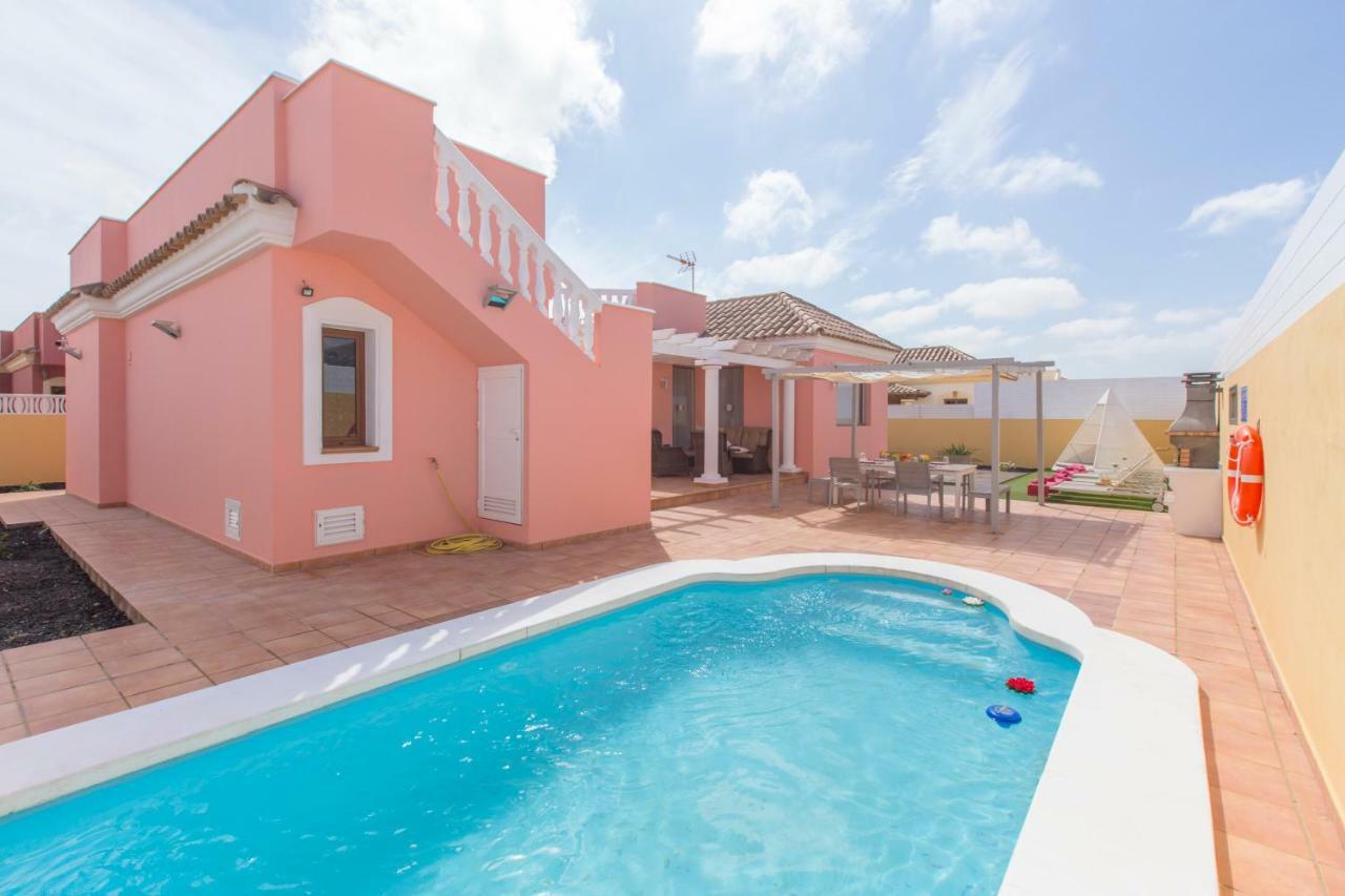Villa Bella Lucia 3. Piscina Climatizada, Wifi, Bbq. Corralejo Exterior photo